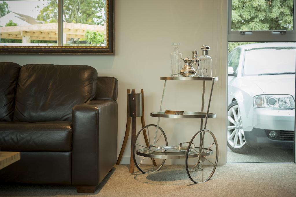 The Establishment Boutique Accommodation ไครสต์เชิร์ช ภายนอก รูปภาพ